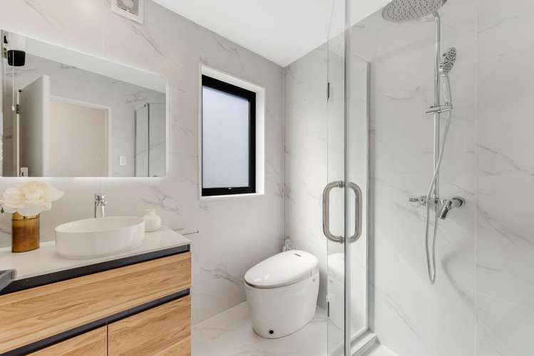 37D Gosford Drive Botany Downs_8