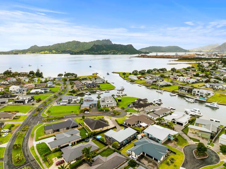 8 Lanyard Place One Tree Point_31