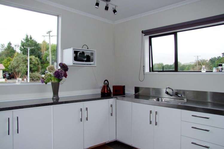 12 Dryden Street Milton_18