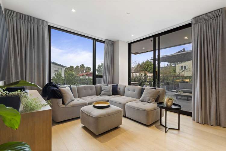 07/28g Killarney Street Takapuna_1