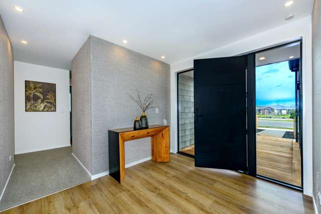 87 Whitehorn Drive Lincoln_2