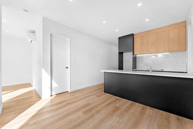 10C Serjeant Street Henderson_2