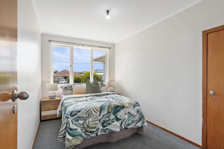 14 Statesman Street Henderson_11