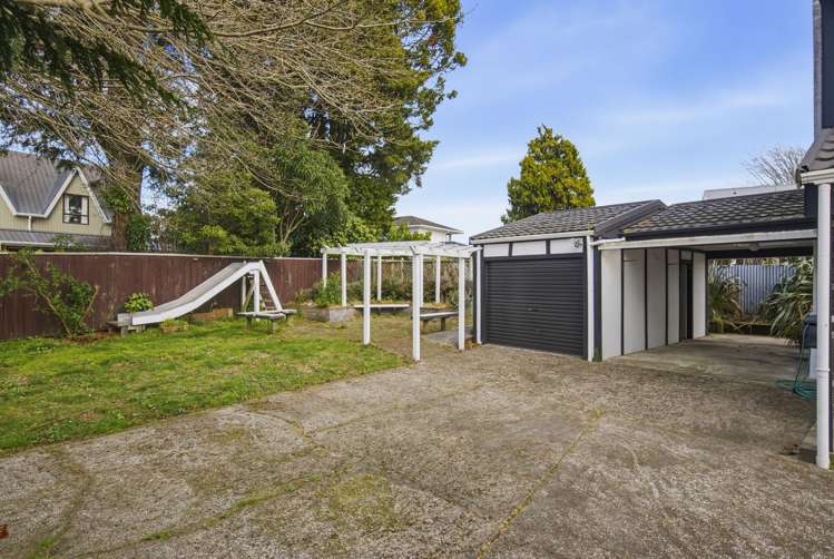 2 Eden Street Levin_2