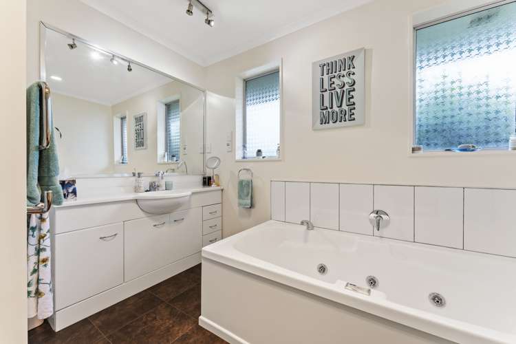 45 Havelock Avenue Westbrook_16