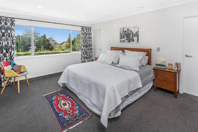 4 Oceania Place Mellons Bay_25