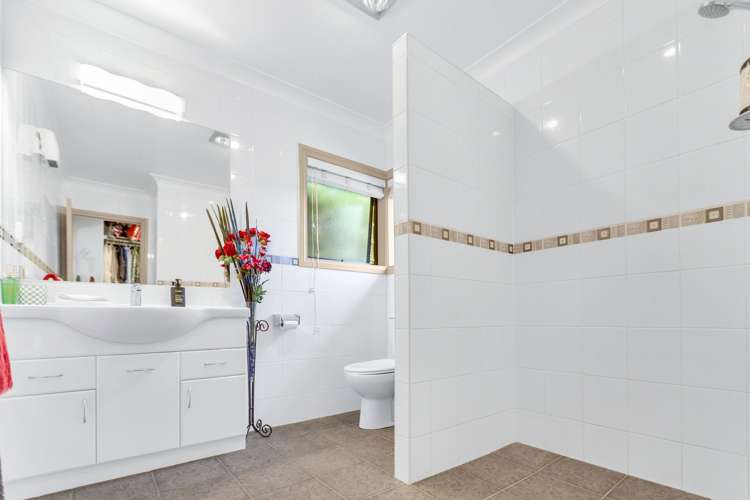 80 Koutunui Road Athenree_9