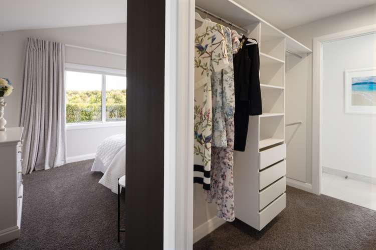 25 Alan Livingston Drive Cambridge_22