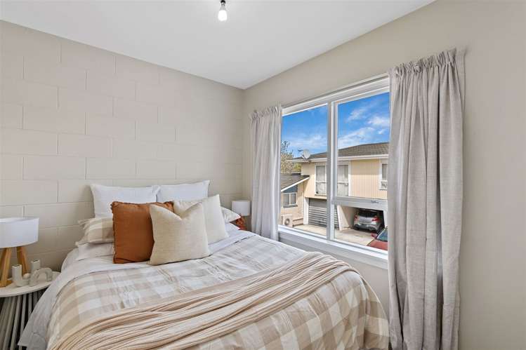 3/20 Stoneyhurst Street Saint Albans_6