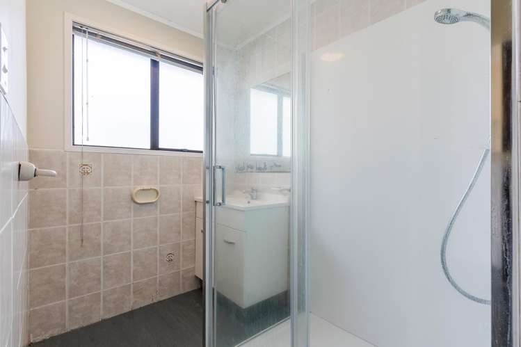 32A and 32B Taitimu Drive Weymouth_12