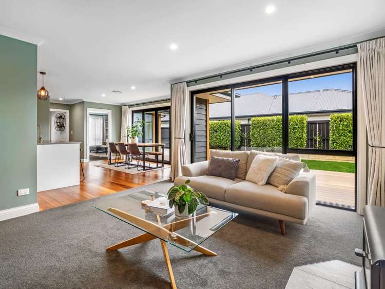 4 Verdeco Boulevard Lincoln_10