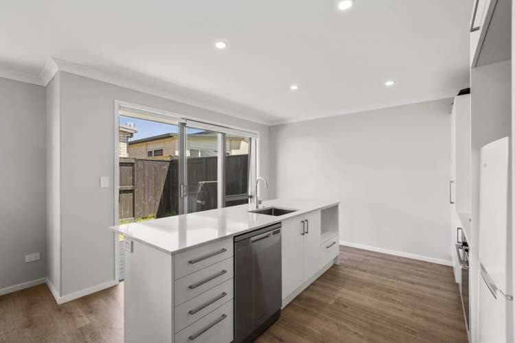 1 Tractor Way Papamoa_14