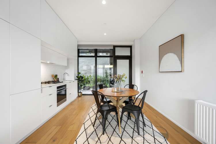 101/11 Jean Caldwell Way Island Bay_6