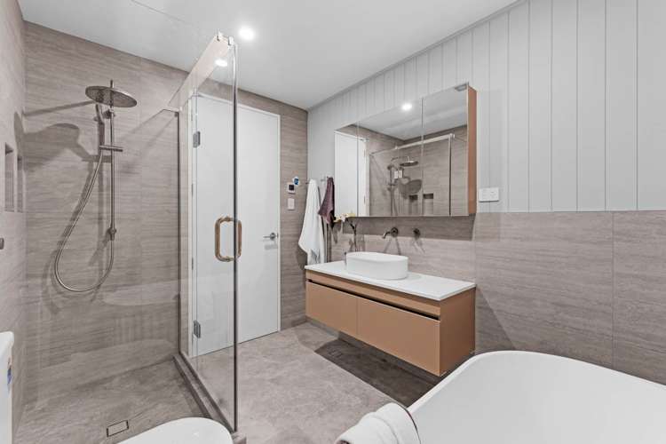 2-7/1 Waiohua Road Greenlane_15