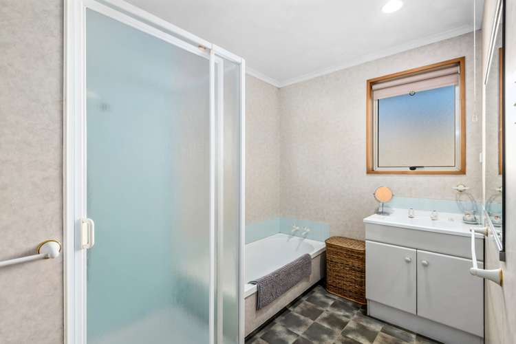 34 Burgess Street Green Island_10