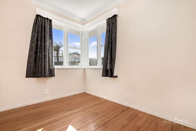 7 Kay Road Manurewa_10