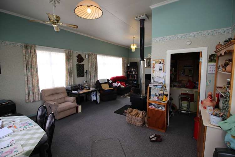 16 Matai Street Marton_5