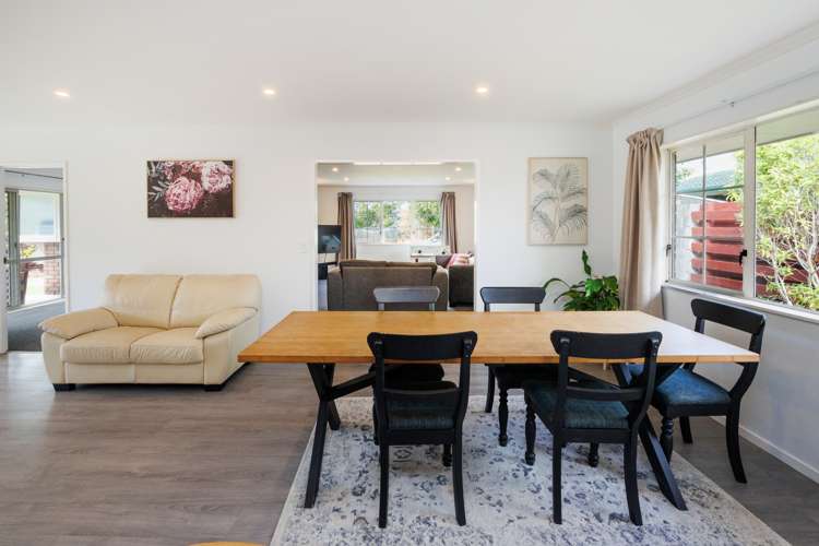 10 Sandstrom Grove Feilding_23