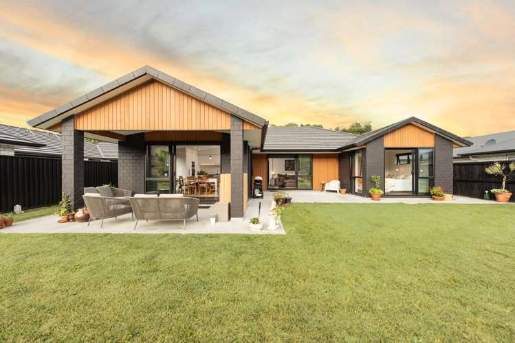 68 Pakanga Grove Pyes Pa_0