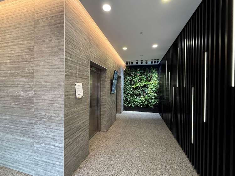 414 Khyber Pass Road Newmarket_6