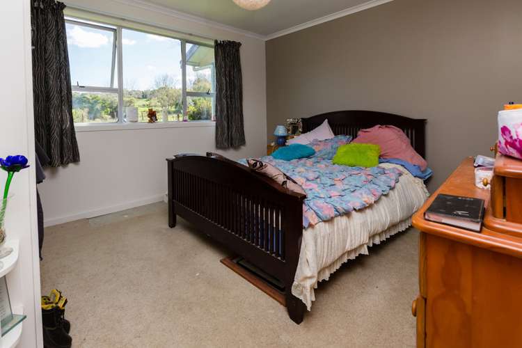 21c View Road Hikurangi_17