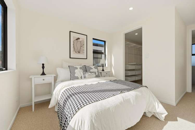 1C Dunkirk Terrace Mount Albert_15