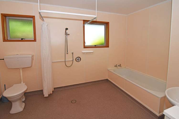 80 Victoria Street Carterton_15