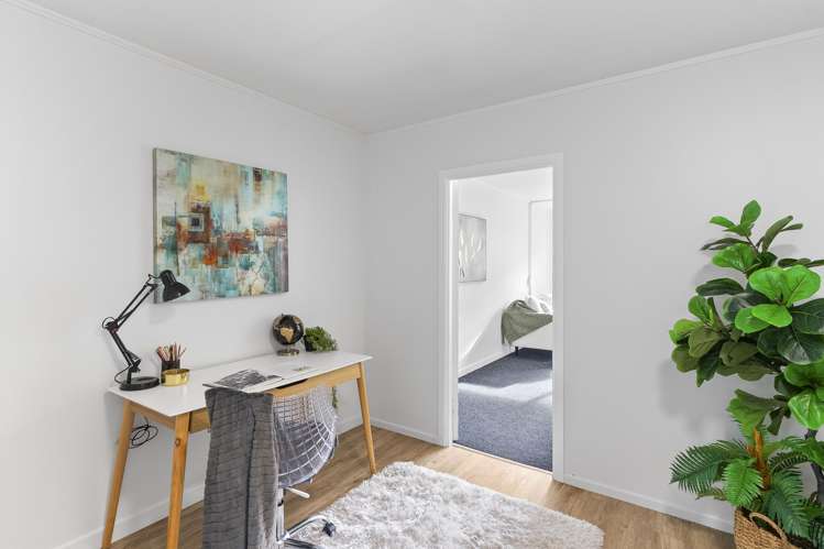 2/4 Cecil Road Milford_11