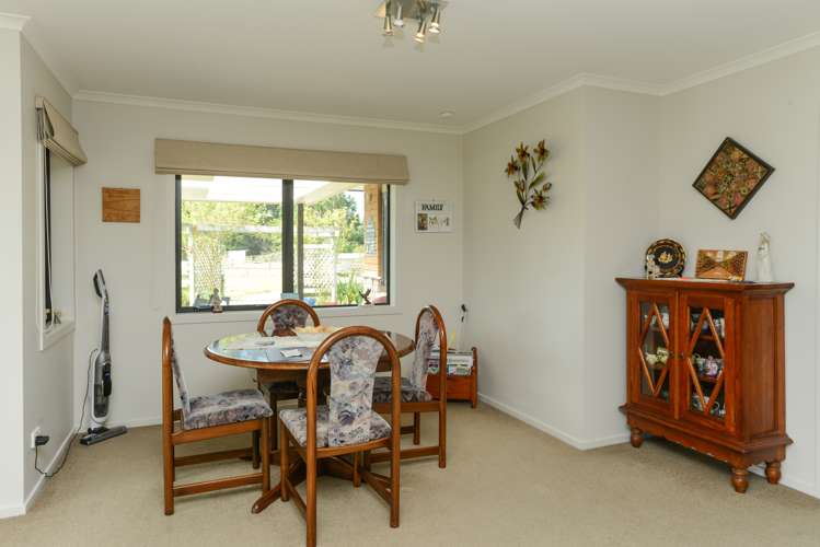 78d White Road Otane_5