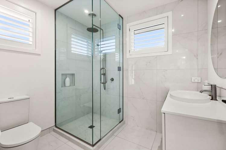 31 Arihi Crescent Frimley_13