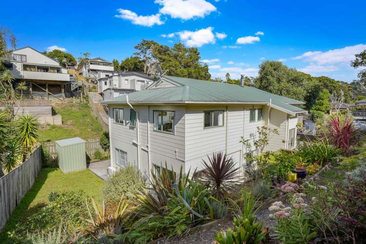 2/22 Pavola Grove Glenfield_6