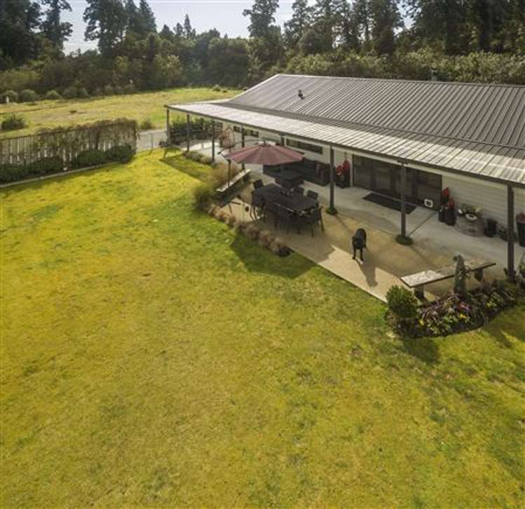 9 Adair Road Haast_2