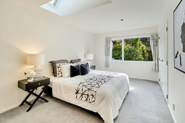 44 Cheviot Road Lowry Bay_16