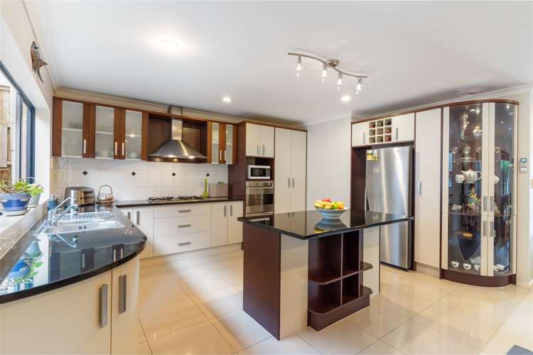 1a Simmental Crescent Somerville_8