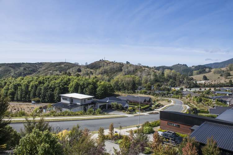 37 Quail Rise Stoke_10