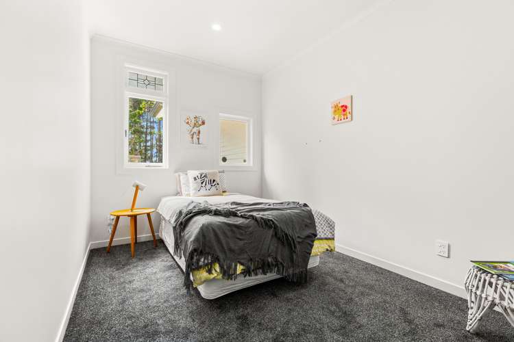 2/2f Masters Road Waiuku_15
