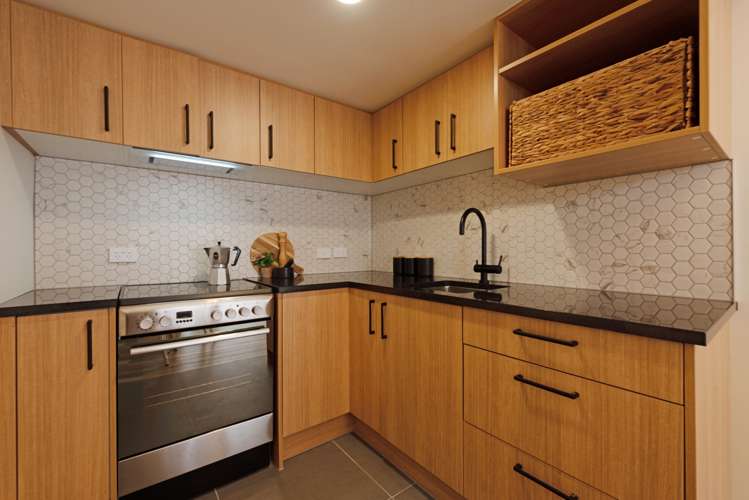 79 Thurleigh Grove Karori_23