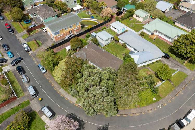 32 Te Kanawa Crescent Henderson_15