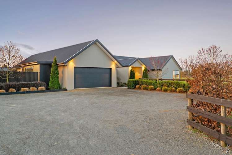 25 Hallfield Drive_5