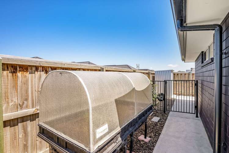 68 Quinn Crescent Woodend_29