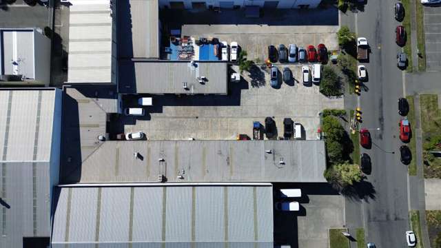 Units 5 & 6, 8 Dakota Crescent Wigram_2