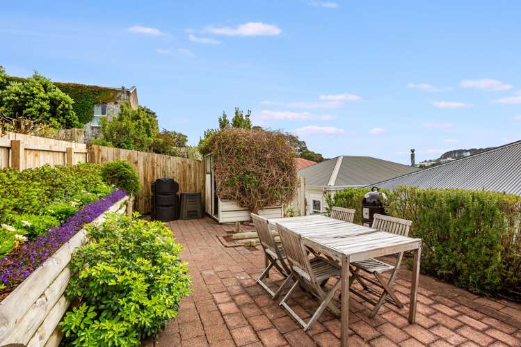 5 Burwah Street Berhampore_10