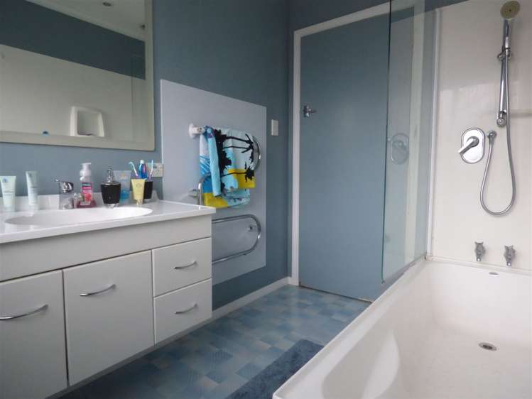 79 Charlotte Street Balclutha_11