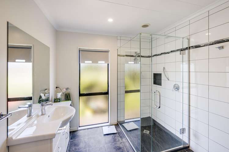 1/44 Townshend Crescent Greenmeadows_12