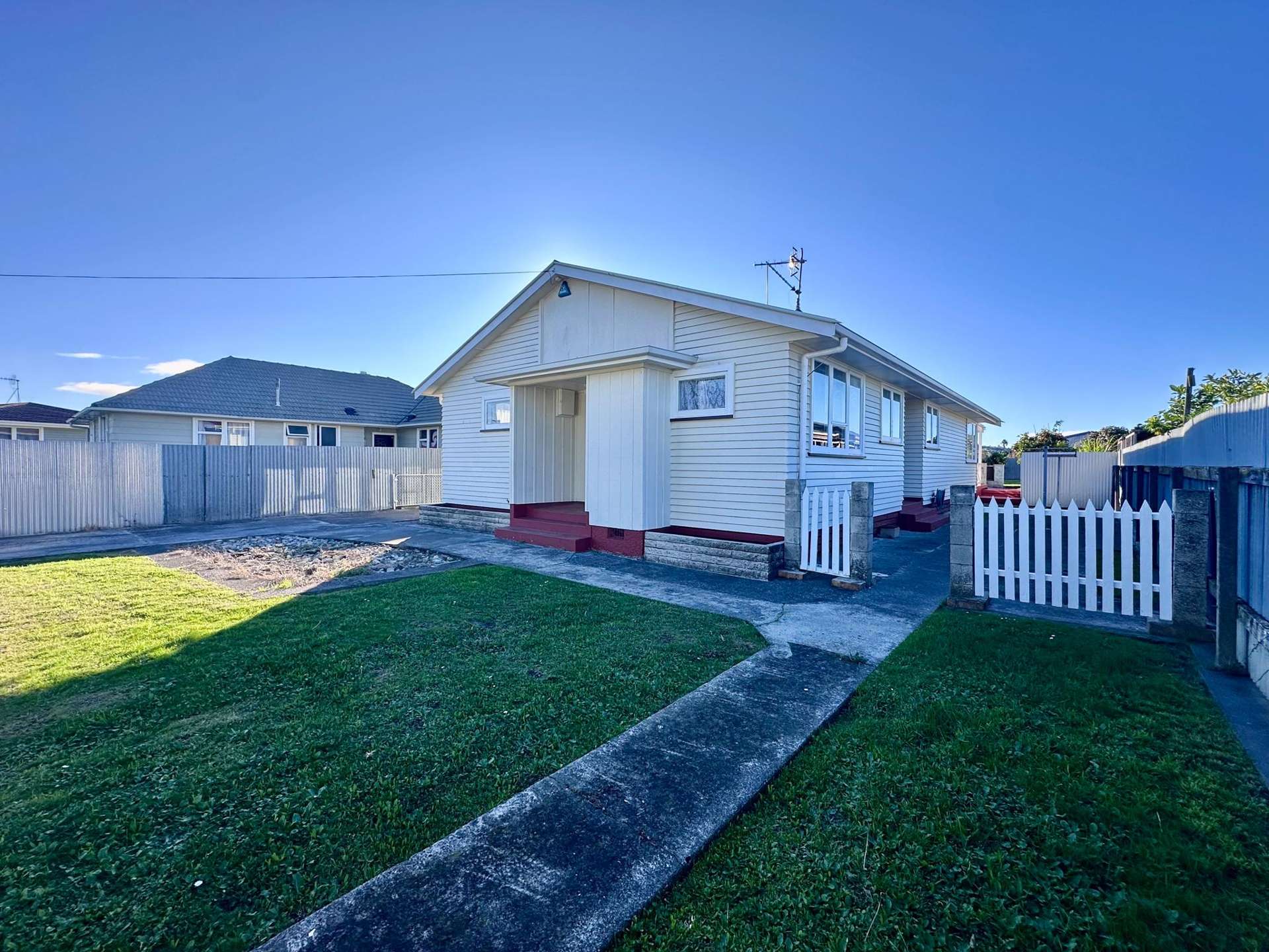 21 Cranby Crescent Onekawa_0