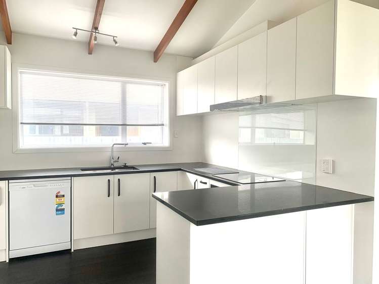 35 Bermuda Drive Hornby_2