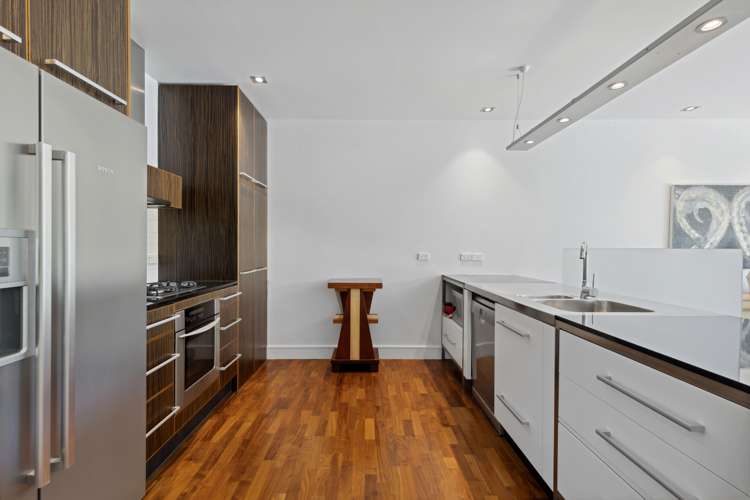 6/258 Hurstmere Road Takapuna_7