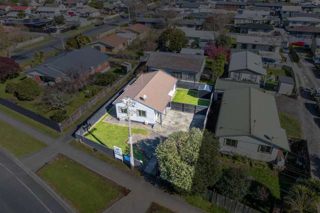 Vacant and desperate to sell