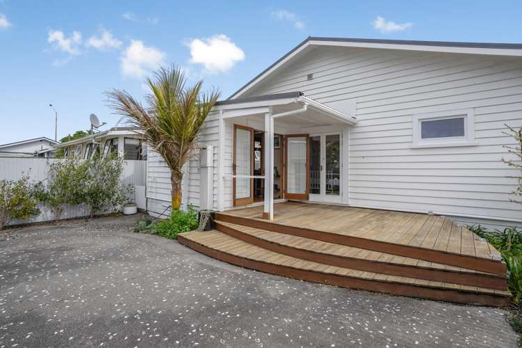 4 Collins Street Petone_17