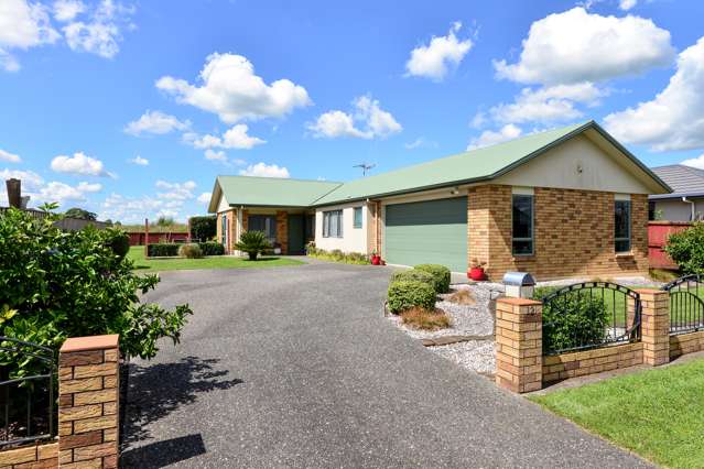 12 Aldona Place Fairview Downs_2